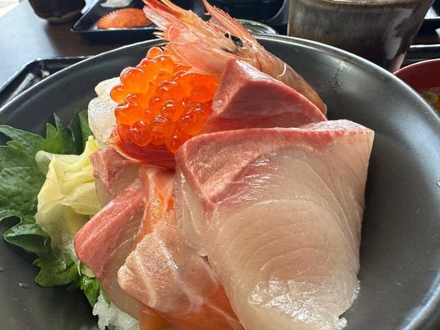 海鮮丼 海坊主 - サブ画像2