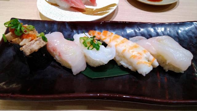 すし銚子丸 亀戸店 - サブ画像1