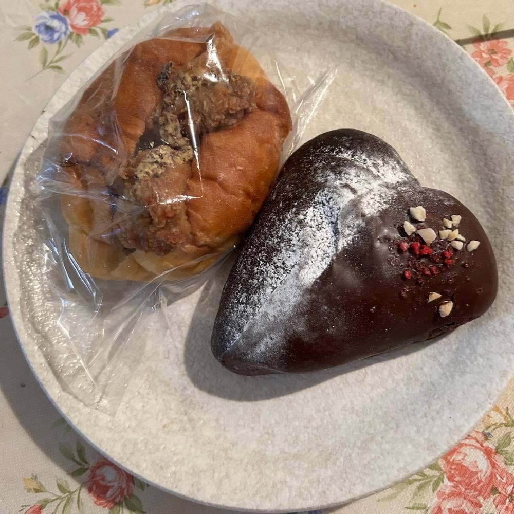 ペンギン ベーカリー美園店