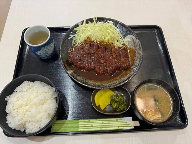 チロル - サブ画像1