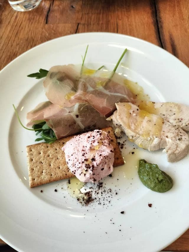 馬肉とワイン インコントロ - サブ画像3