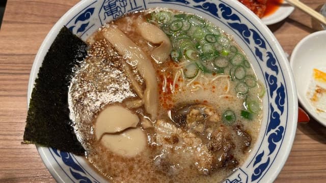 九州らーめん亀王 京橋店 - サブ画像1