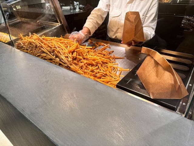 芋屋金次郎 大阪店 - サブ画像1