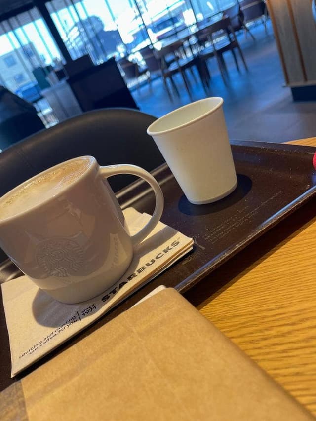 スターバックス コーヒー 名古屋港東通店 - サブ画像2