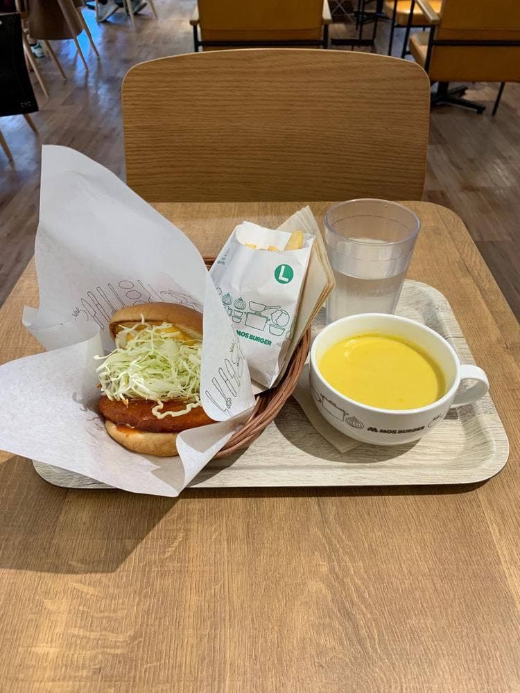モスバーガー 武蔵小杉店