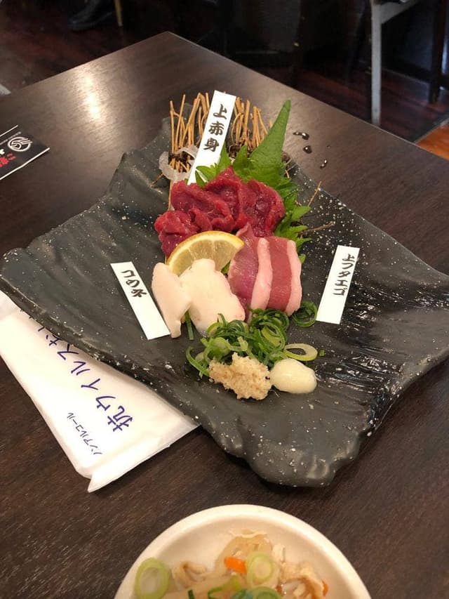 熊本馬刺と鶏料理 遊食家アズバード - サブ画像1