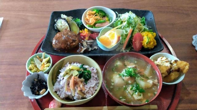 菜つむぎ商店&ポルカドッツ - サブ画像1