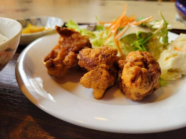 かめや食堂 - サブ画像2