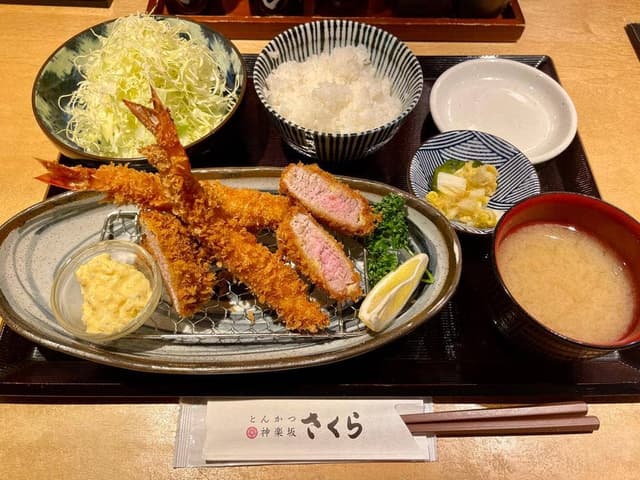 とんかつ 馬車道 さくら 本店 - サブ画像2