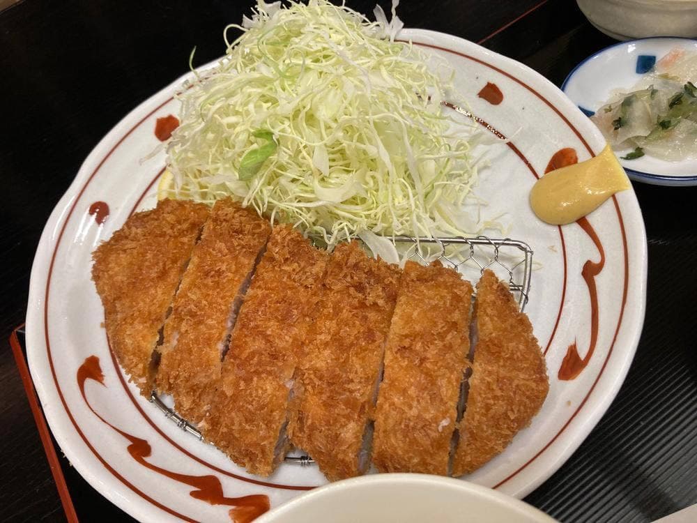とんとんの丘 もちぶた館 本店