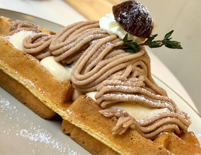 LaTrobe - サブ画像3