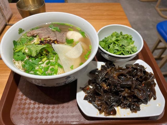 花臨蘭州牛肉麺 - サブ画像3