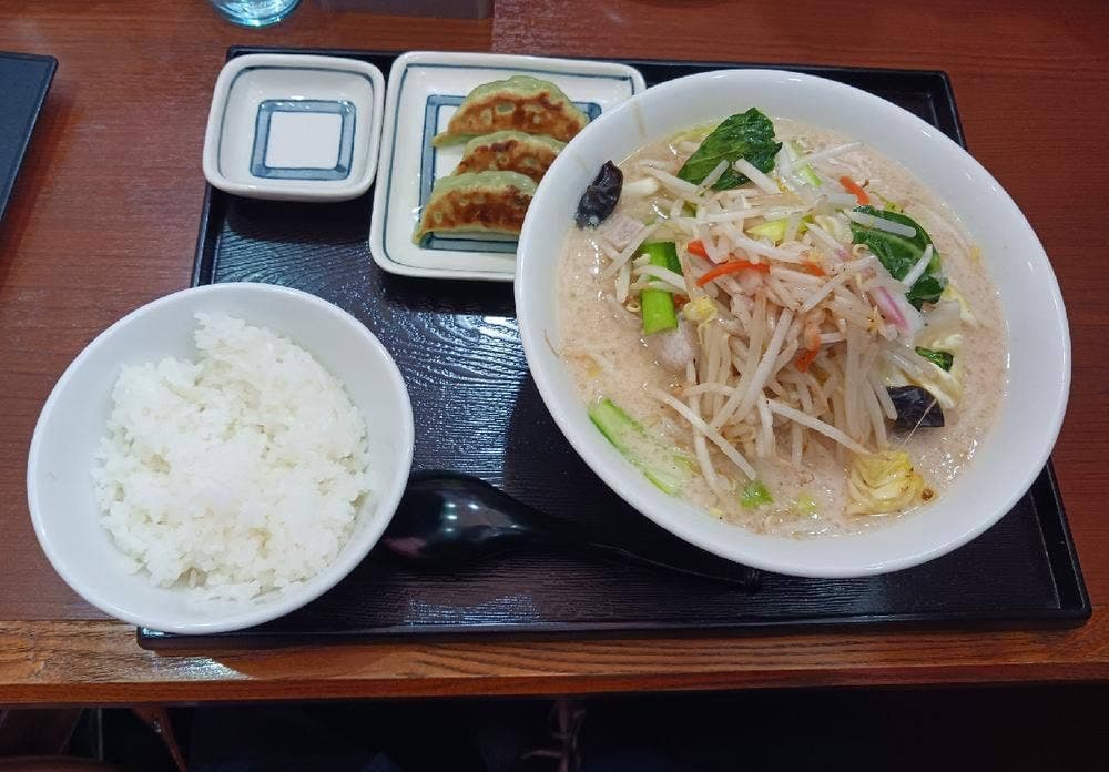 八菜タンメン めん商人 クイズモール龍ヶ崎店