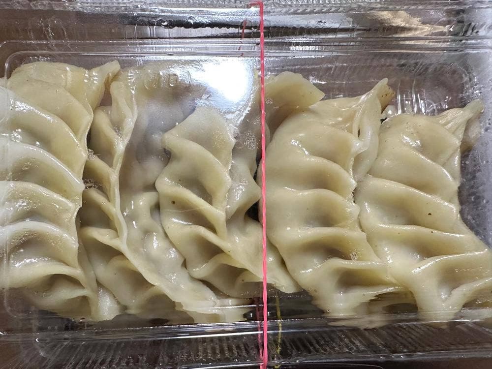 草薙肉汁餃子食堂 リンダリンダ