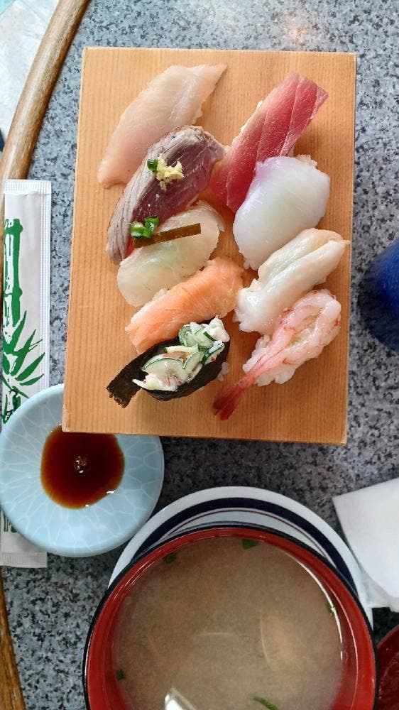 すしハウス め組 砺波店 - サブ画像1
