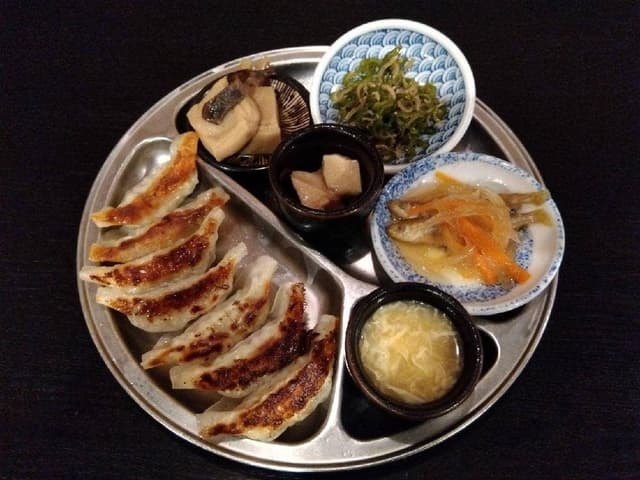 夷川餃子なかじま+ちゅん - サブ画像1