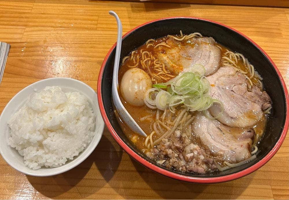 ラーメン鈴蘭