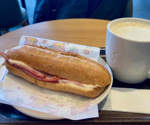 スターバックス コーヒー 千歳信濃店 - サブ画像2