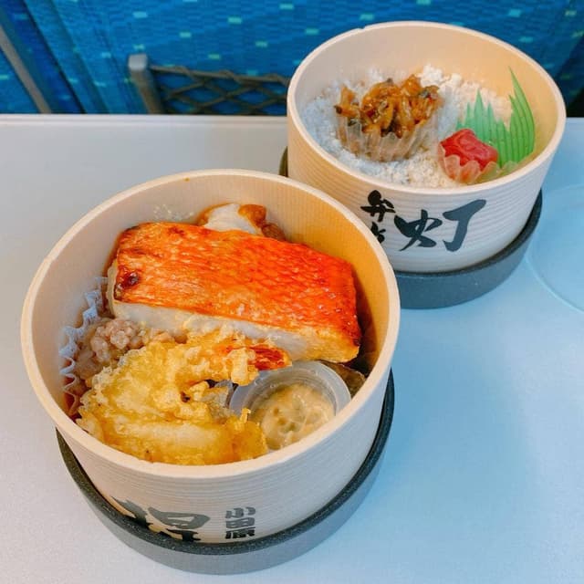 東華軒 新幹線待合売店 - サブ画像3