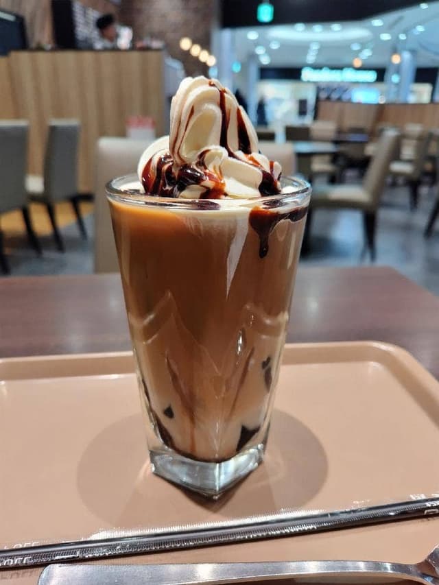ホリーズカフェ イオンモール堺北花田店 - サブ画像1