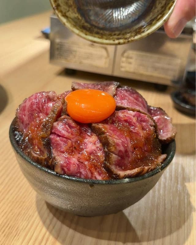 焼肉ホルモン うちだ - サブ画像1