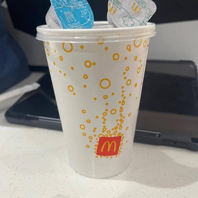 マクドナルド 神田末広町店 - サブ画像1