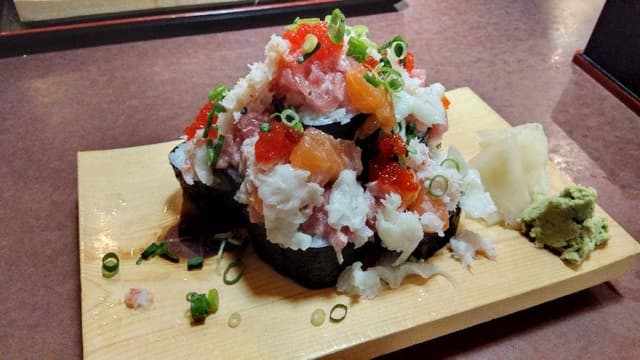 寿司酒家七福食堂 - サブ画像1