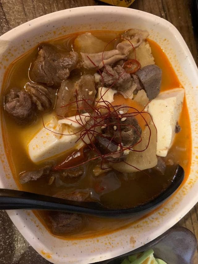 生ホルモン串とベコ酒場 オクヨシ精肉所 - サブ画像3