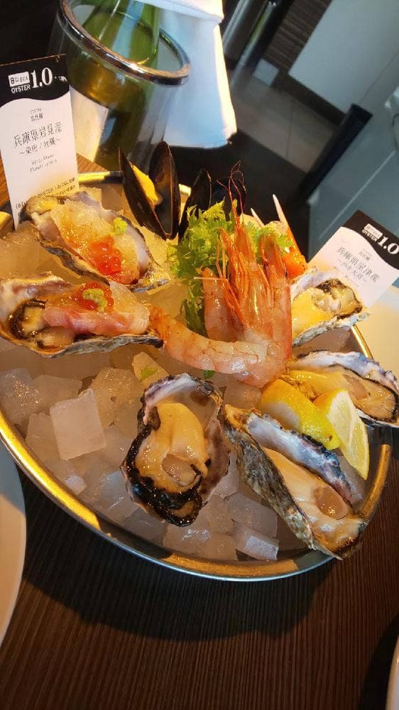 8TH SEA OYSTER Bar 阪急グランドビル店 - サブ画像1