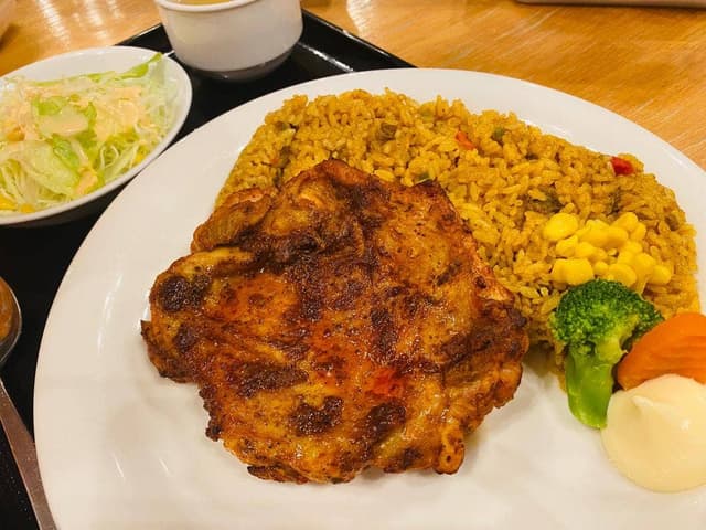 グリル浜町亭 総合スポーツセンター店 - サブ画像1