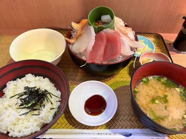 潮目食堂 - サブ画像3
