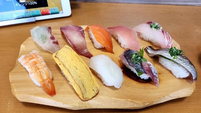 寿司じじや 長嶺店 - サブ画像3