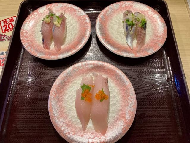 超グルメ回転すし 武蔵丸 豊川本店 - サブ画像1