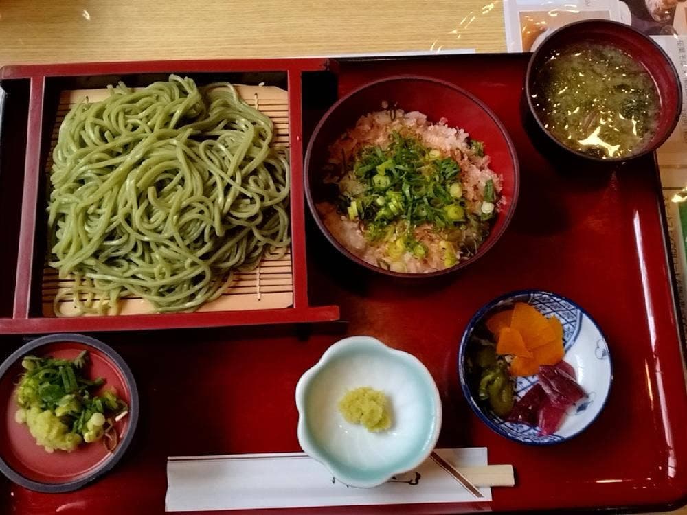 道の駅 花の三聖苑伊豆松崎 食事処 天城山房