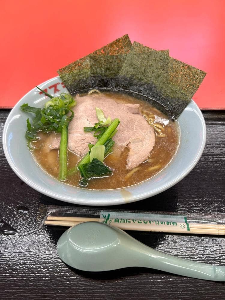 ヨシムラ
