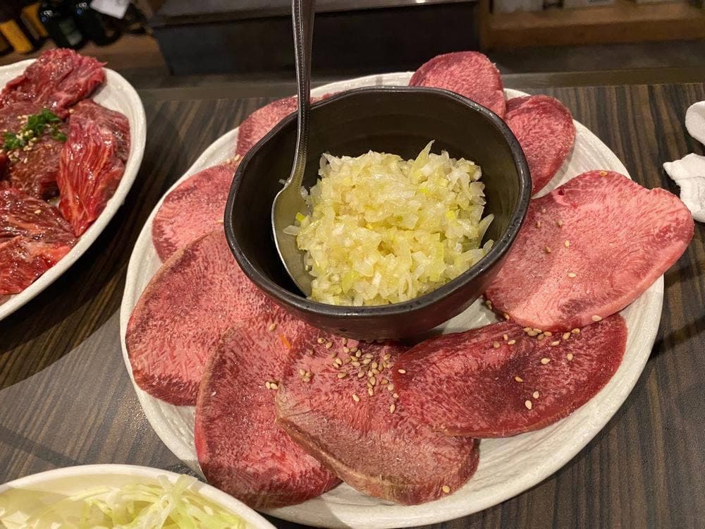 炭火焼肉 くろべこ