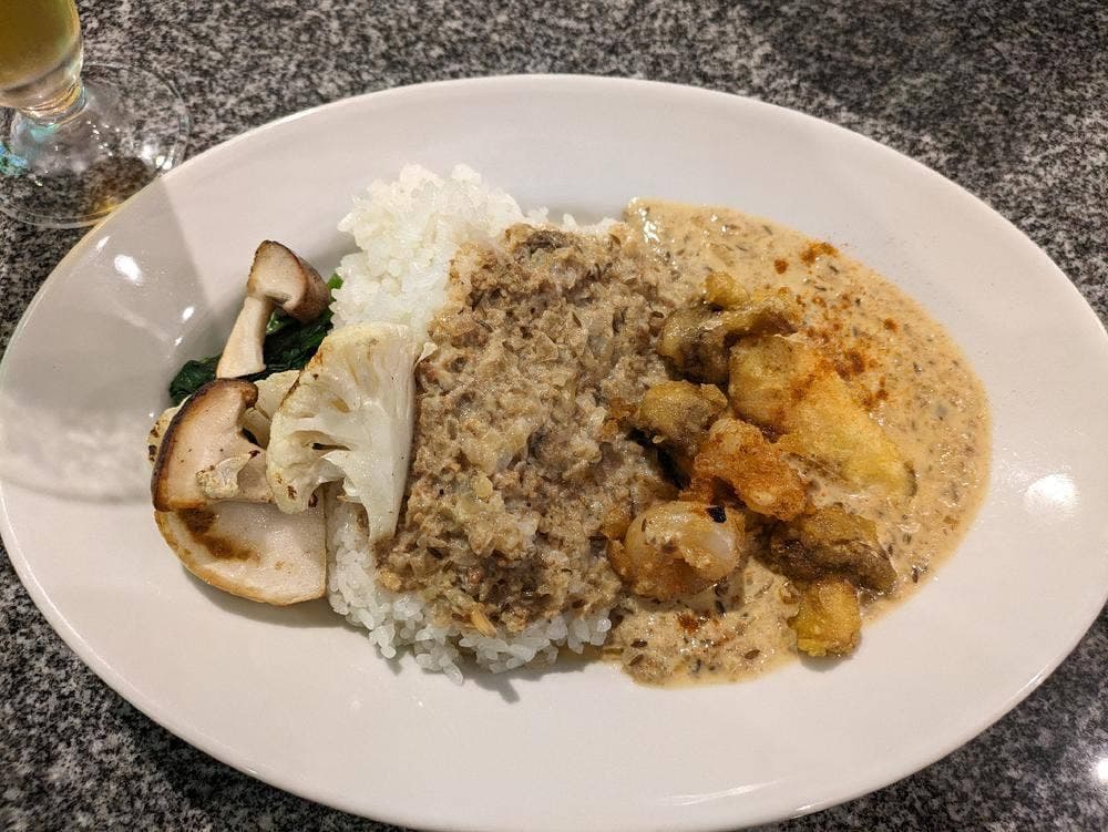 シチュー&カリー横濱KAN
