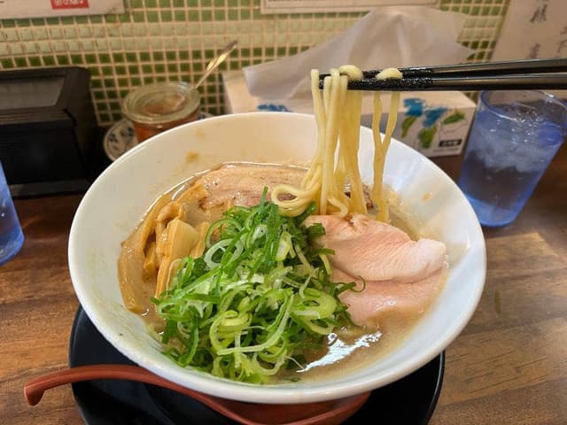 拉麺ノスゝメ 諭吉 - サブ画像1