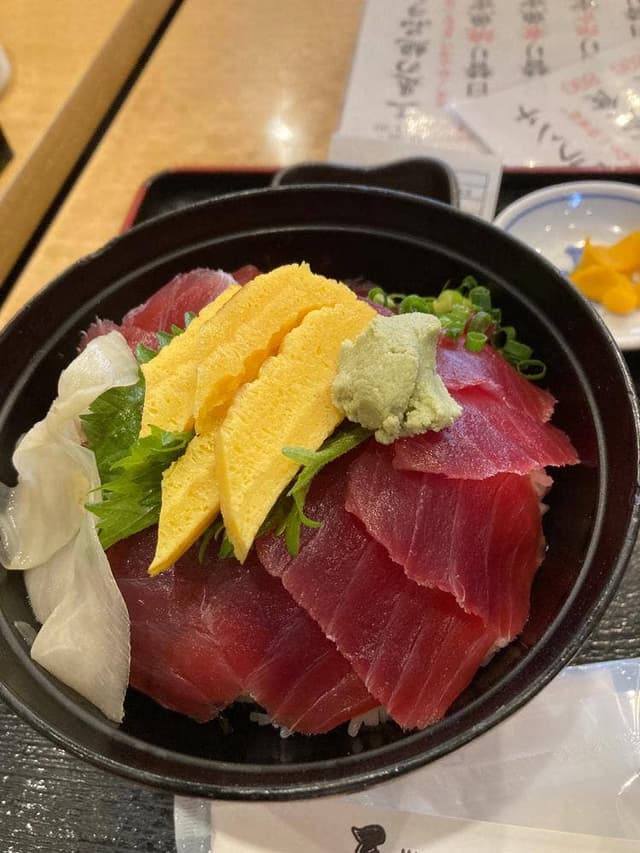 炭火割烹三是 新宿西口店 - サブ画像1