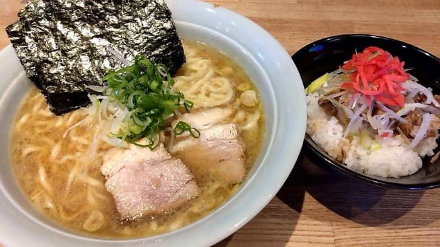 豚骨醤油 三輪 - サブ画像3