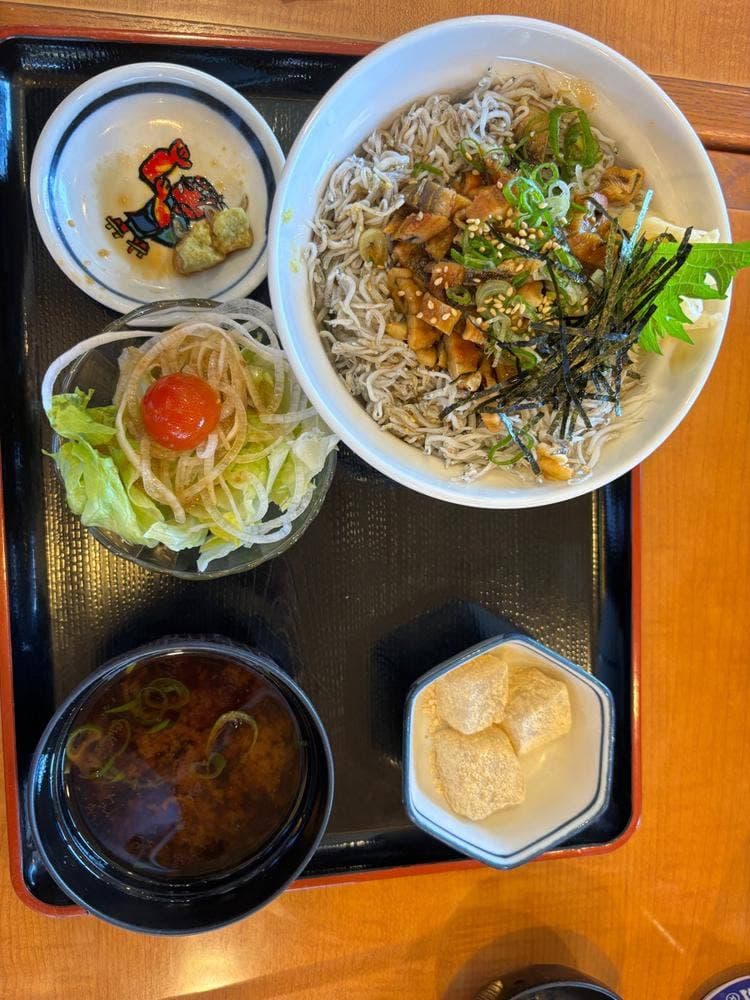 市場場外がってん食堂 大島屋 伊勢店