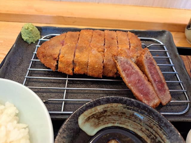 牛かつ 小樽黒澤 - サブ画像1