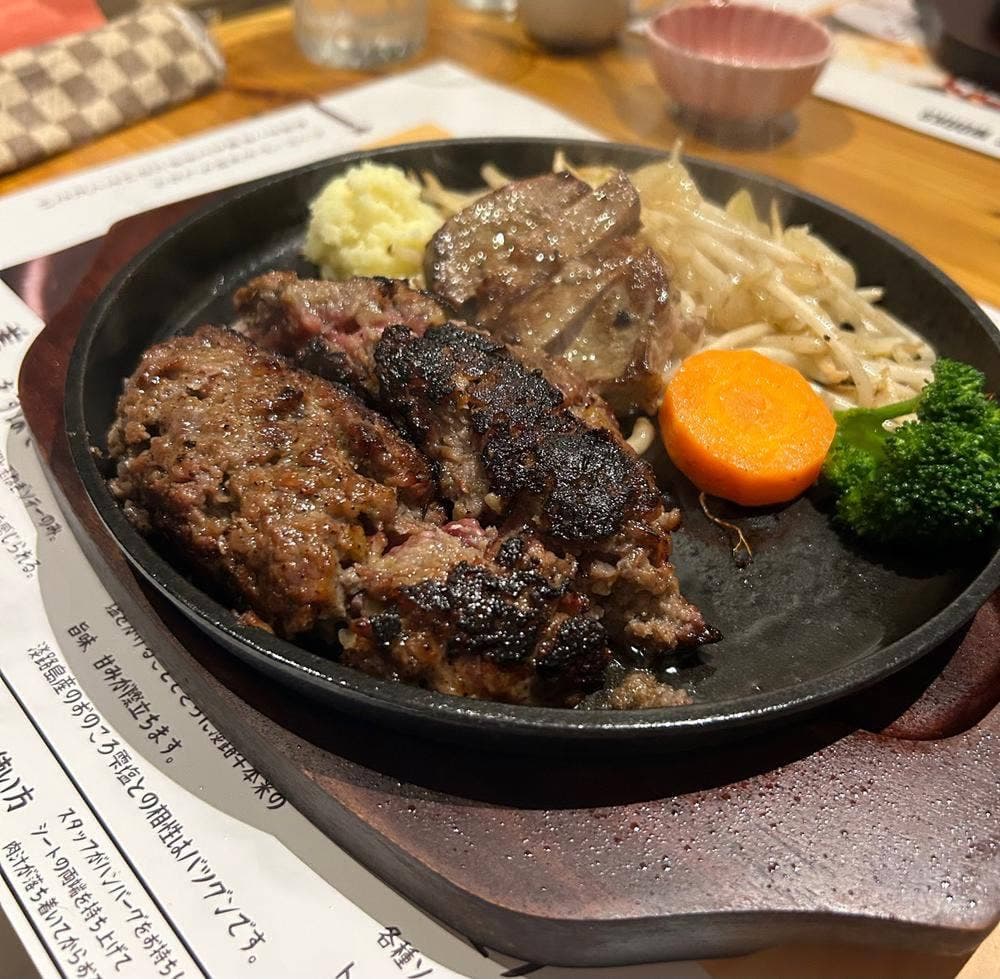 HAMBURG & STEAK WORKS AWAJISHIMA
