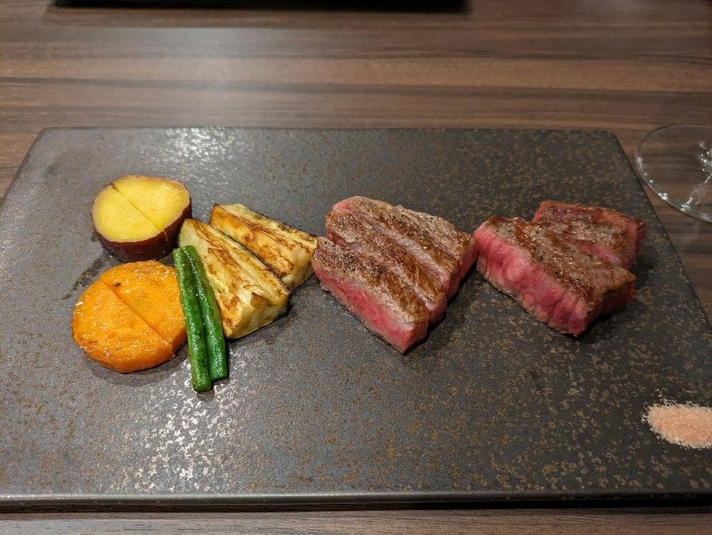 鉄板焼 小助川
