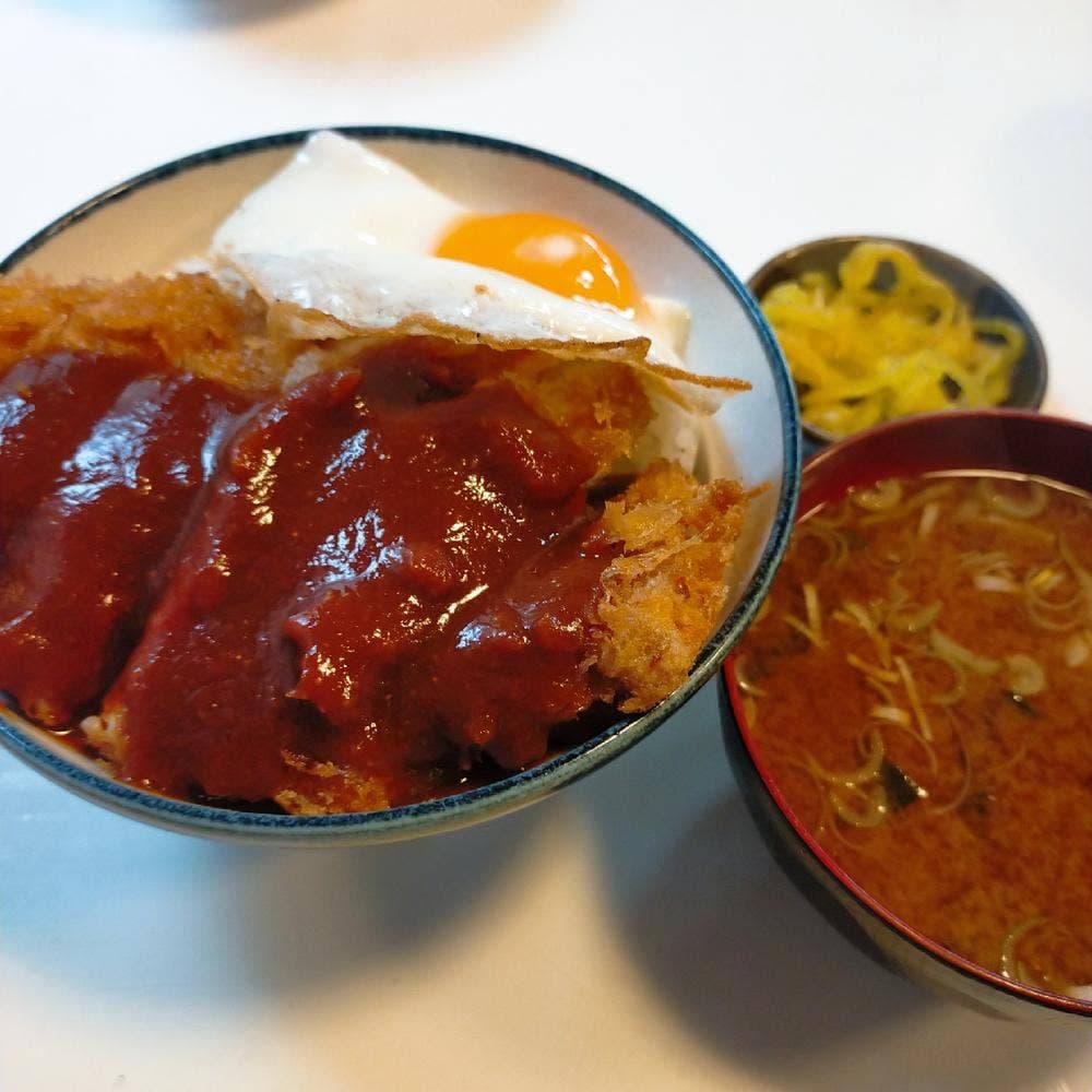 加登屋食堂