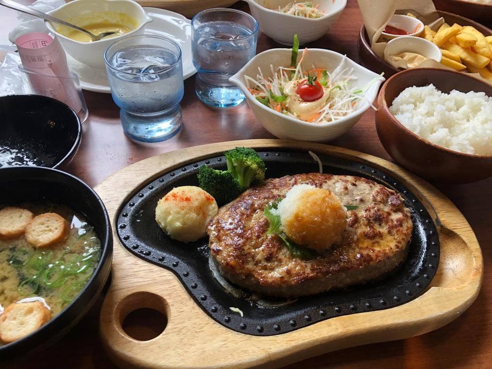 びっくりドンキー 岐阜六条店