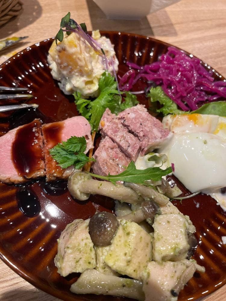 フランス酒場 ANTIQUE