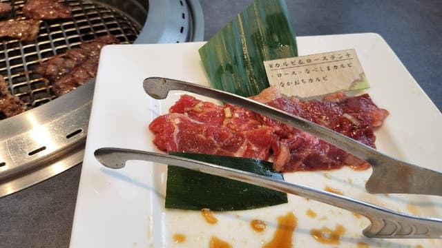 焼肉なべしま 与那原店 - サブ画像1