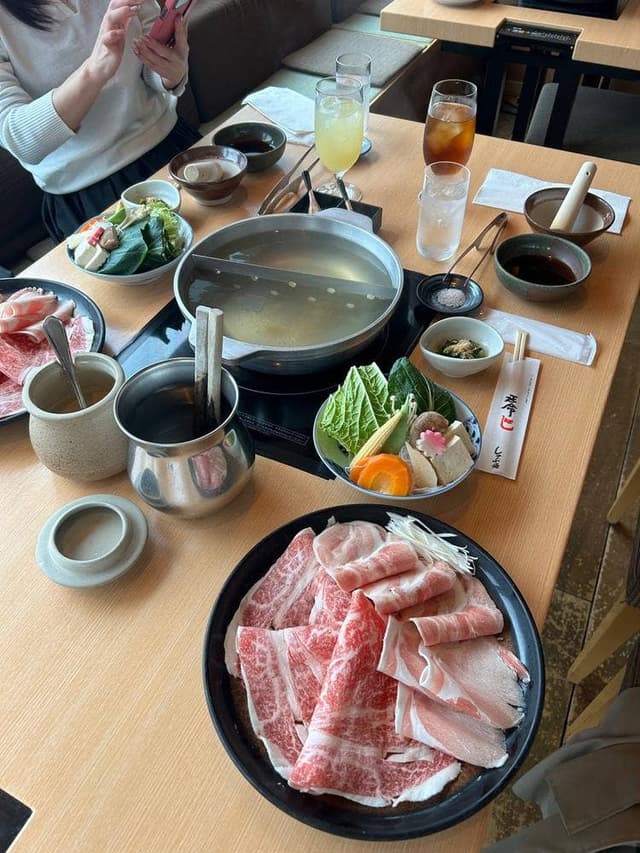 銀座しゃぶ通 マロニエゲート店 - サブ画像2