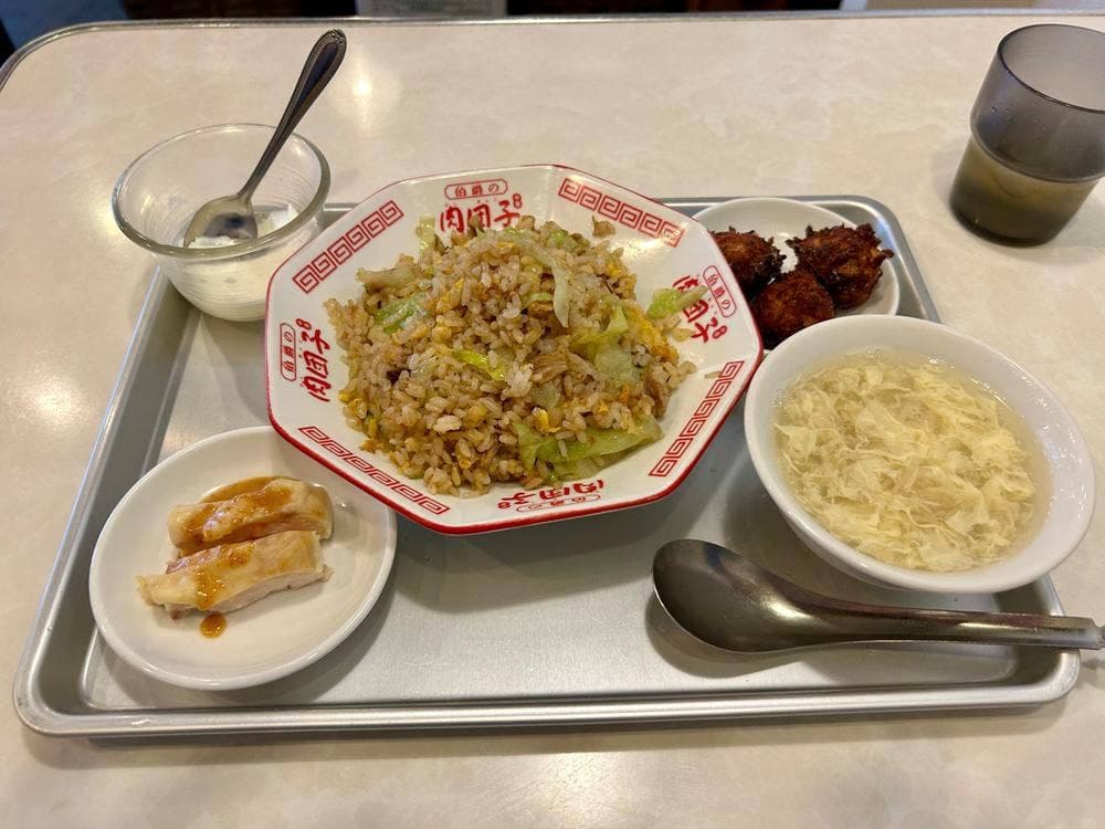伯爵の肉団子 新宿御苑店